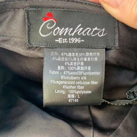 Black Newsboy Cap - Picture 9 of 11